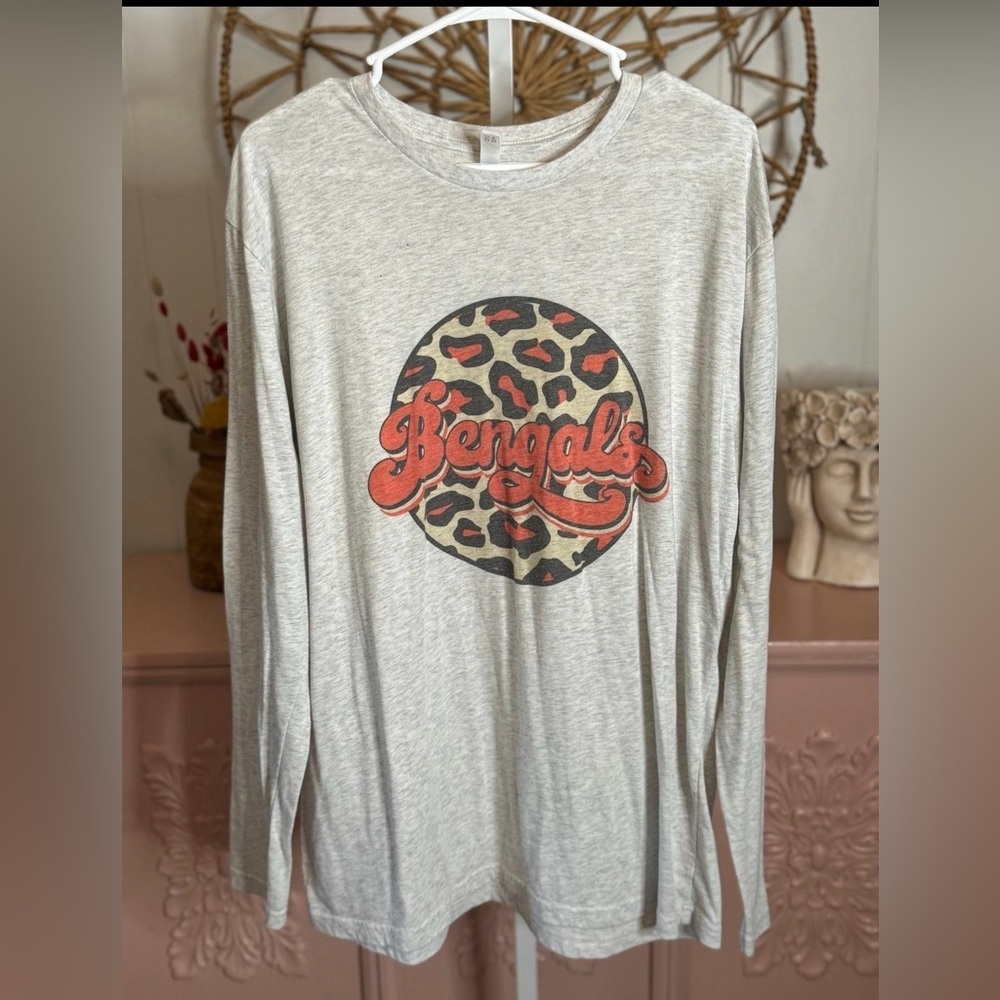 Women’s Gray Large Bengals‎ Long Sleeve Shirt